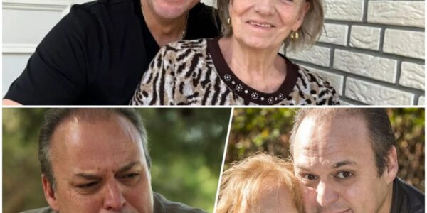 Frans Bauer in tranen vanwege zijn dementerende moeder in Casa di Beau: ‘Zou haar het liefst bij mij nemen’