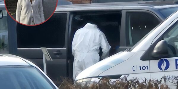 Turkse buurtbewoners redden verwarde vrouw met beperking — maar wat er met haar gebeurde vóór ze gevonden werd, roept nog steeds vragen op. Lees het verhaal hieronder👇