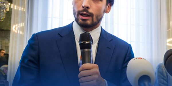 Thierry Baudet wil “remigratiebeleid” uitbreiden: “Er bestaat al een remigratiewet — wij willen tienduizenden per jaar terugzien”