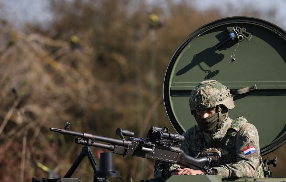 Tragödie bei NATO-Übung „Ferocious Bison“: Niederländischer Soldat stirbt bei Unfall in Deutschland
