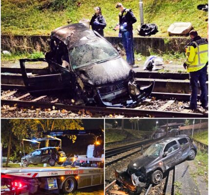 Drama in Karlsruhe! 🚨 Kleinwagen überschlägt sich – zwei Männer flüchten, schwerverletzte Frau hilflos auf Bahngleisen zurückgelassen! 💔😱