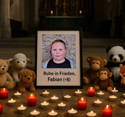Güstrow trauert um Fabian (†8) – Herzzerreißende Abschiedsstunde rührt Tausende zu Tränen 💔🕊️🌹