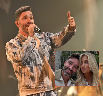 Metejoor betovert AFAS Dome met muziek én liefde: publiek smelt bij zijn hartje naar Celine Van Ouytsel