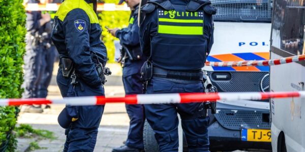 Robby is met 24 messteken gedood door zijn vriendin, maar was het zelfverdediging?