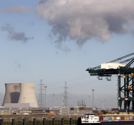 Drone-incident bij kerncentrale Doel: Veiligheidsexperts en politie onderzoeken mogelijke overtreding van no-flyzone