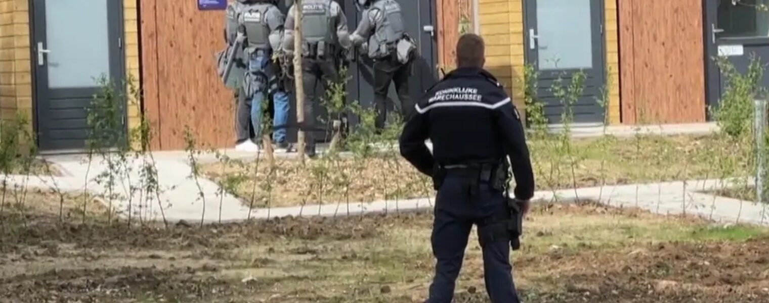 Psychose en moord: vrouw veroordeeld voor dodelijke steekpartij op voormalige begeleidster