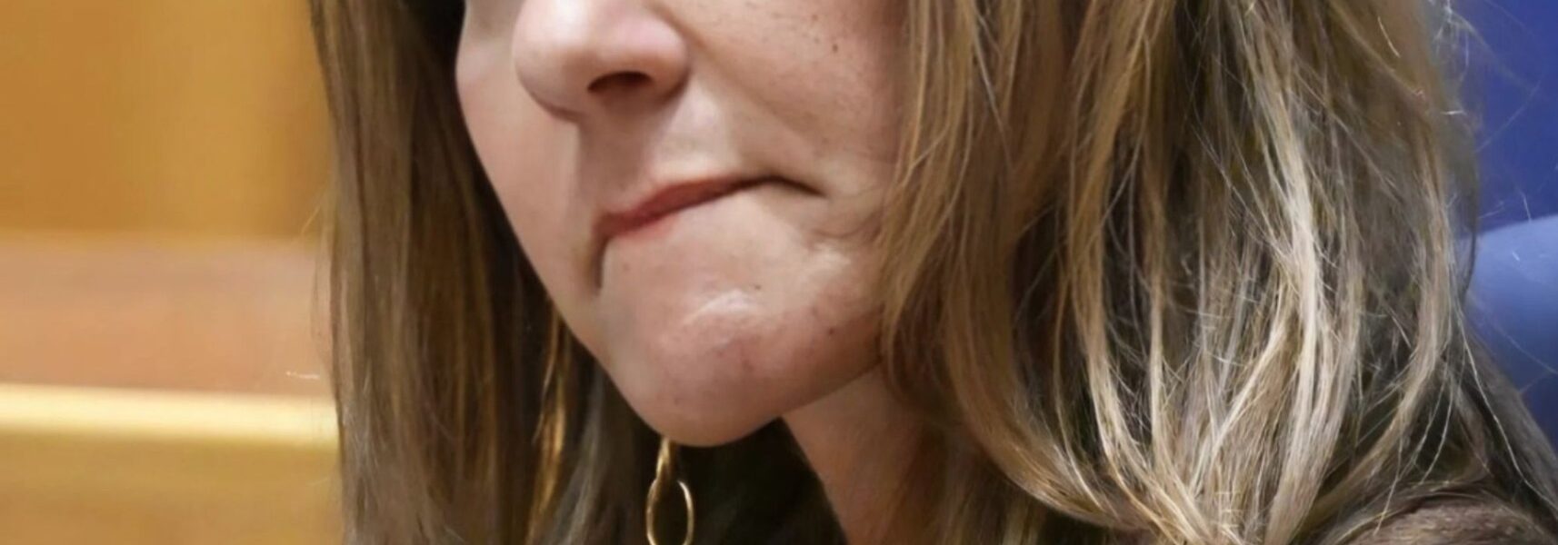 VVD in zwaar weer na verkiezingen: Yeşilgöz moet ingrijpen om partij overeind te houden