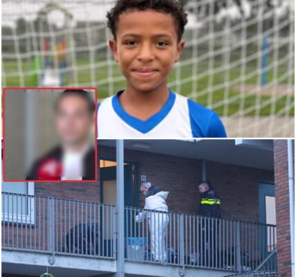 Vader verdacht van moord op 12-jarige zoon ‘zag mes en begon te steken’