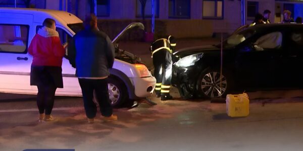 Kurioser Unfall in Hamburg‑Eidelstedt: SUV‑Fahrer unter Drogeneinfluss schiebt anderes Fahrzeug 30 Meter vor sich her
