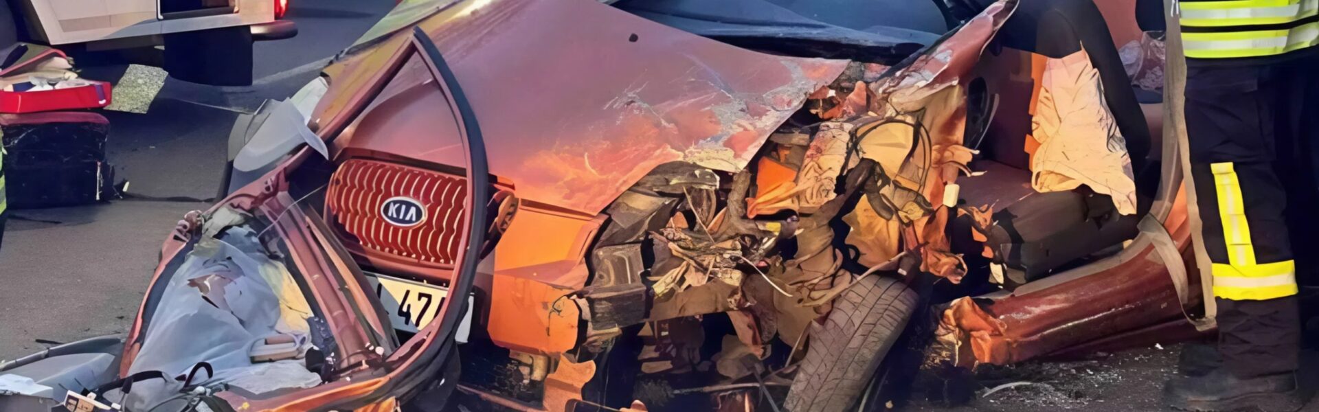 Schwerer Frontalcrash bei Kutenholz – Berichtlage unklar